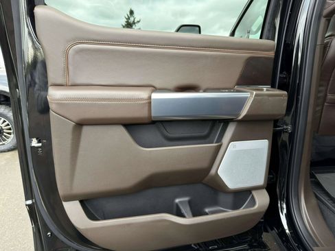 Used 2025 Ford F450 King Ranch w/ Camper Package image 14