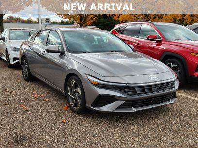 Used 2024 Hyundai Elantra Limited
