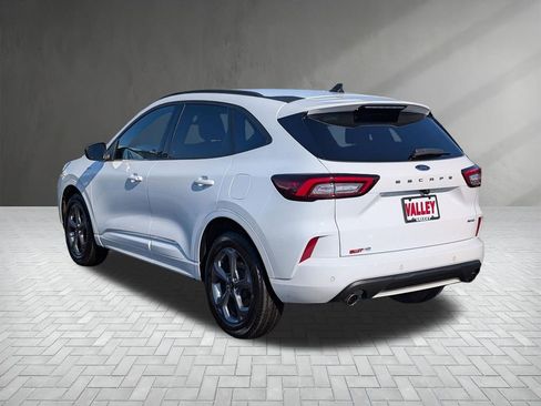 Used 2023 Ford Escape ST-Line w/ Tech Pack #1 image 8