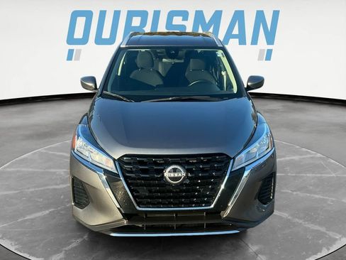 Used 2024 Nissan Kicks SV image 9