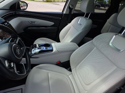 Used 2024 Hyundai Tucson Limited AWD/4WD image 19