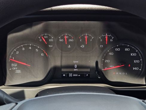 Used 2025 Chevrolet Silverado 1500 Custom Trail Boss w/ LPO, Dark Essentials Package AWD/4WD image 20