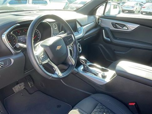 Used 2020 Chevrolet Blazer LT image 10