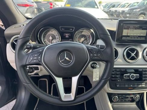 Used 2014 Mercedes-Benz CLA 250 image 6