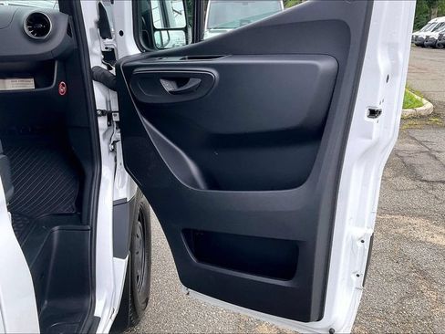 Used 2026 Mercedes-Benz Sprinter 2500 image 16