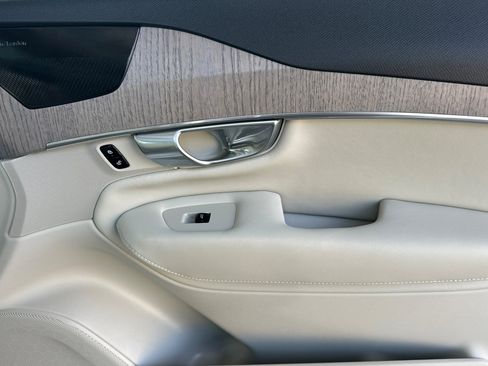 Certified 2023 Volvo XC90 T8 Plus w/ Protection Package Premier AWD/4WD image 20