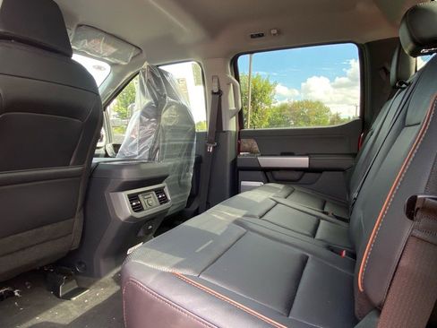 New 2026 Ford F250 Lariat w/ Chrome Package image 16