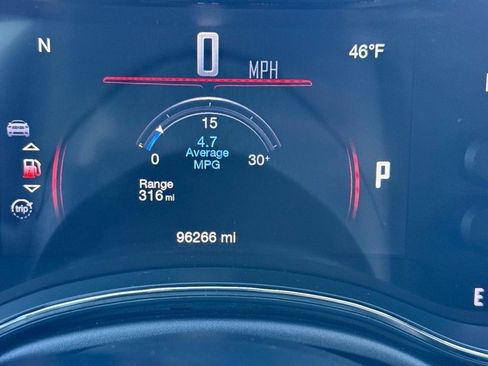 Used 2018 Dodge Durango R/T w/ Trailer Tow Group IV image 21