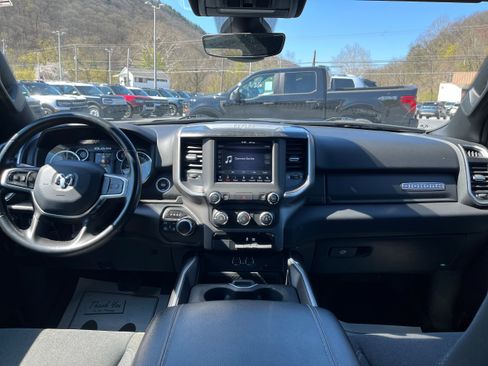 Used 2021 RAM 1500 Big Horn image 13
