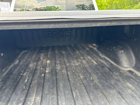 Used 2018 GMC Sierra 1500 SLT image 14