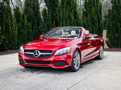 Used 2018 Mercedes-Benz C 300 4MATIC Cabriolet w/ Parking Assist Package image 5