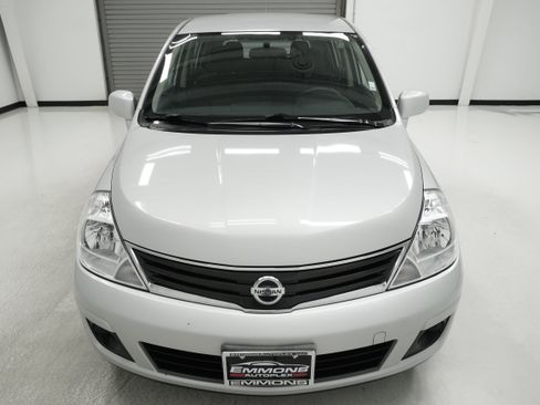 Used 2012 Nissan Versa 1.8 S w/ Special Edition Pkg FWD image 2