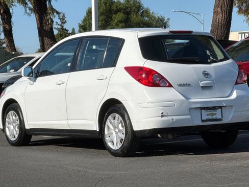 Used 2011 Nissan Versa 1.8 S FWD image 7