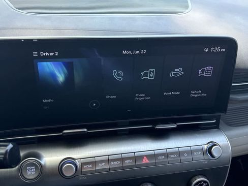Used 2025 Hyundai Kona SE FWD image 18