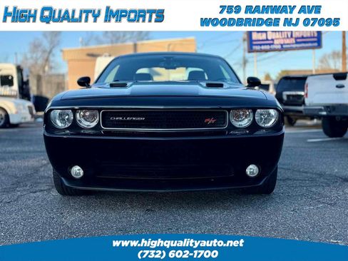Used 2013 Dodge Challenger R/T Plus image 3