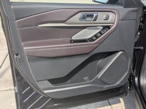 New 2026 Ford Explorer Platinum AWD/4WD image 11