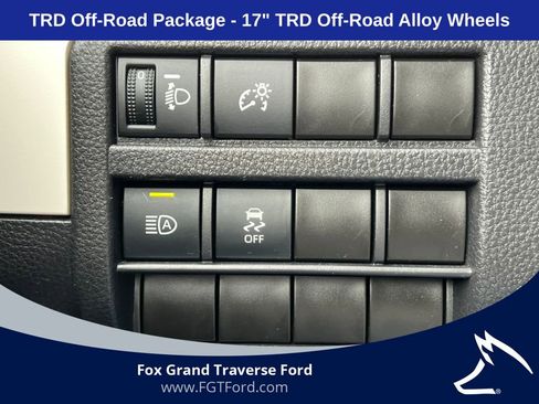 Used 2024 Toyota Tacoma TRD Off-Road AWD/4WD image 16