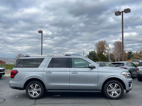 Used 2024 Ford Expedition Max Limited image 2