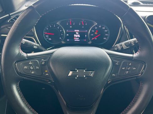 Used 2022 Chevrolet Equinox RS w/ RS Leather Package FWD image 21