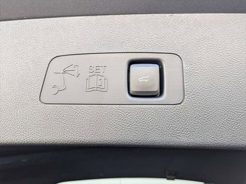 Used 2023 Lincoln Corsair Reserve w/ Equipment Group 201A image 28