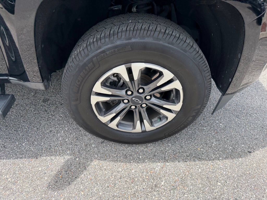 Used 2021 Chevrolet Colorado Z71 w/ Safety Package RWD image 4