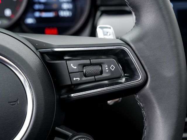 Certified 2026 Porsche Macan AWD/4WD image 14