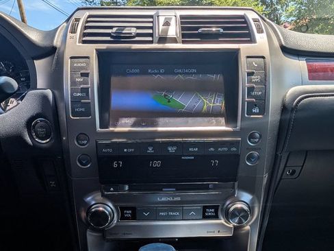 Used 2019 Lexus GX 460 Premium AWD/4WD image 27