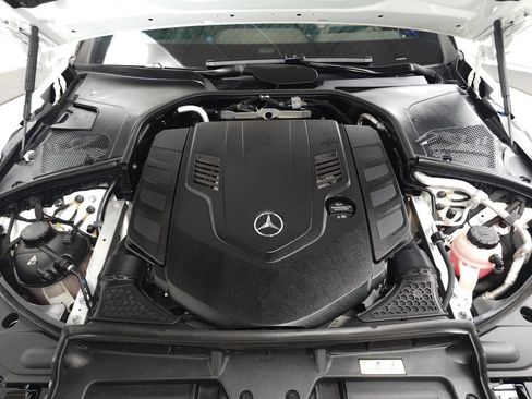 Used 2023 Mercedes-Benz S 580 4MATIC Sedan image 37