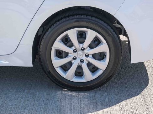 Certified 2026 Toyota Corolla LE w/ Carpet Mat Package (TMS) FWD image 9