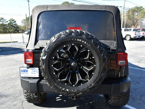 Used 2017 Jeep Wrangler Unlimited Sport w/ Quick Order Package 23S image 7