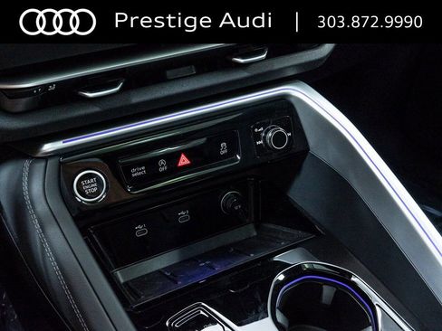 Used 2025 Audi Q5 Premium Plus w/ Premium Plus AWD/4WD image 18