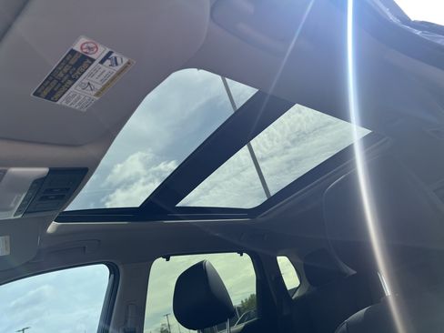 Certified 2025 Nissan Rogue SV w/ SV Premium Package FWD image 19