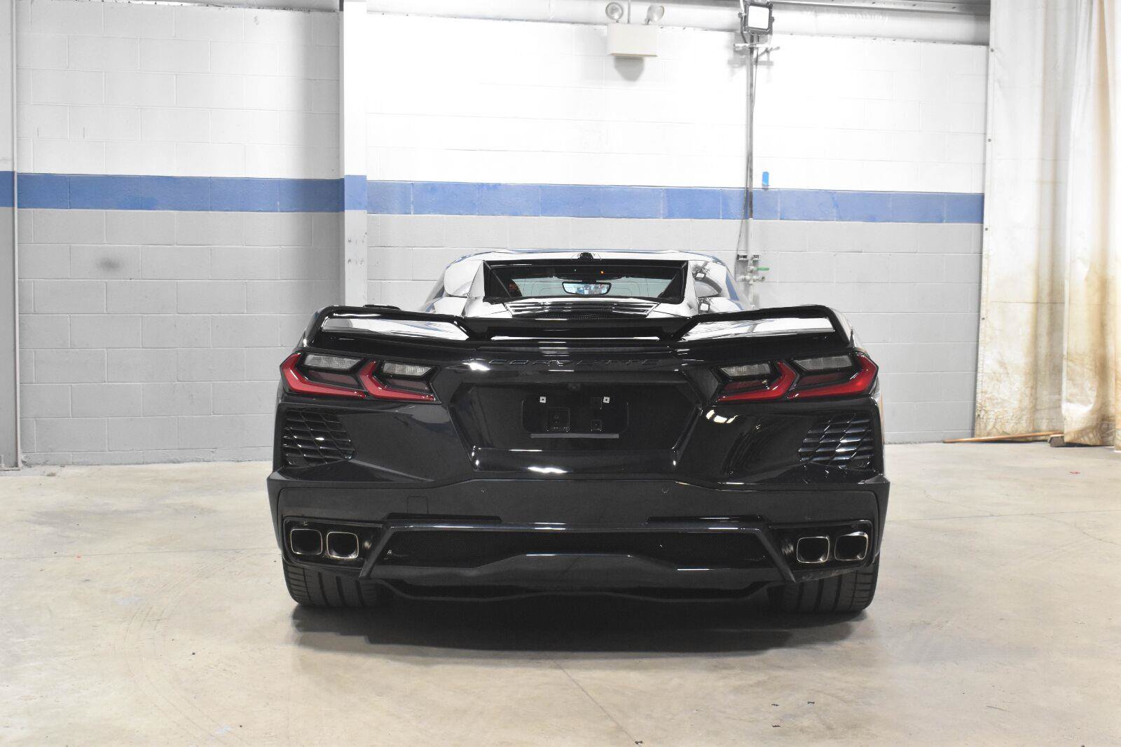 Used 2021 Chevrolet Corvette Stingray Premium Conv w/ Z51 Performance Package RWD image 21