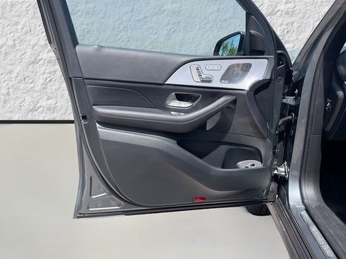 Used 2026 Mercedes-Benz GLE 350 4MATIC w/ Driver Assistance Package image 21