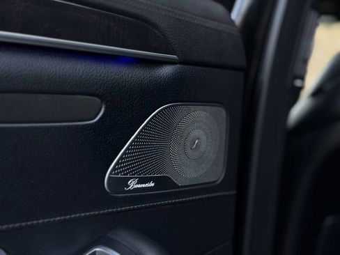 Used 2016 Mercedes-Benz S 550 Sedan image 26