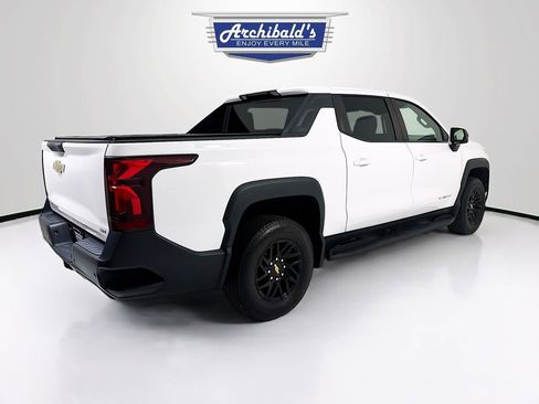 Used 2024 Chevrolet Silverado EV W/T image 6