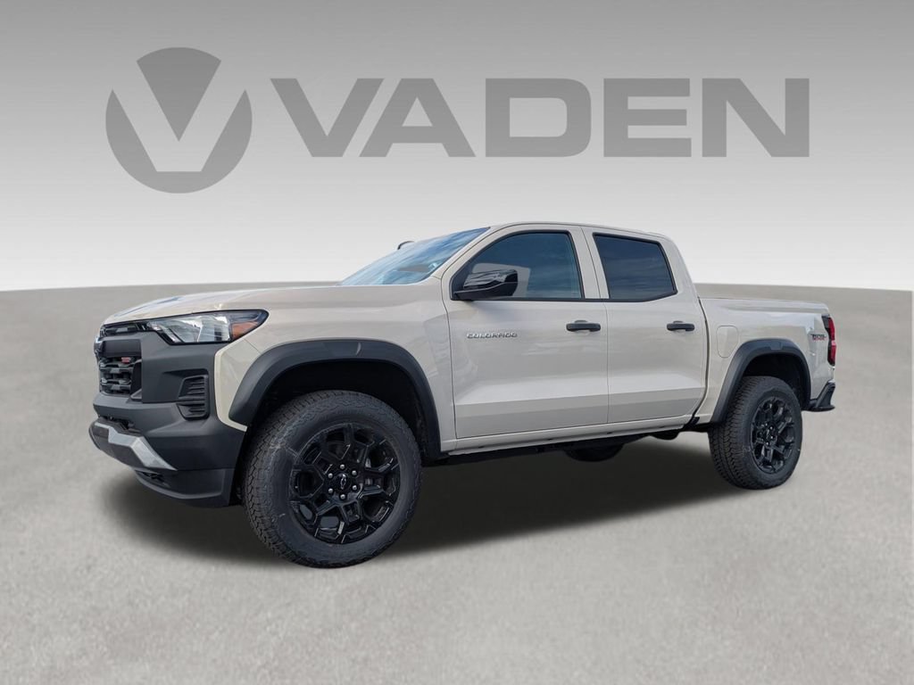 New 2026 Chevrolet Colorado Trail Boss w/ Midnight Edition AWD/4WD image 1