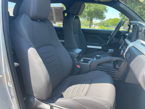 Used 2024 Toyota Tacoma TRD Off-Road image 72