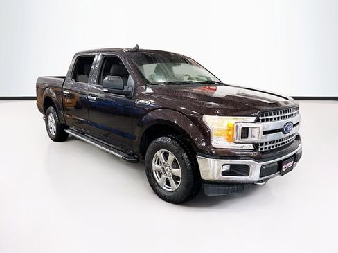 Used 2020 Ford F150 XLT w/ Equipment Group 302A Luxury AWD/4WD image 3