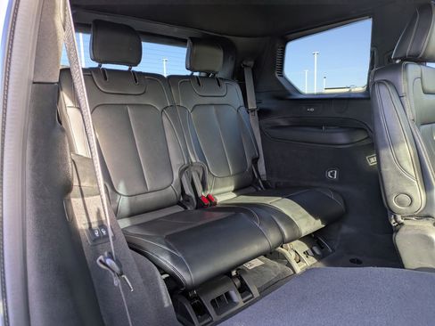 Used 2022 Jeep Grand Cherokee L Overland w/ Advanced Protech Group III image 32