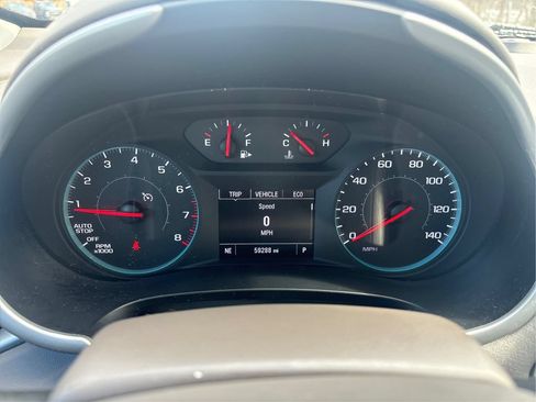 Used 2024 Chevrolet Malibu LT FWD image 18