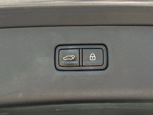 Used 2021 Genesis GV80 2.5T w/ Advanced Package 03 image 16