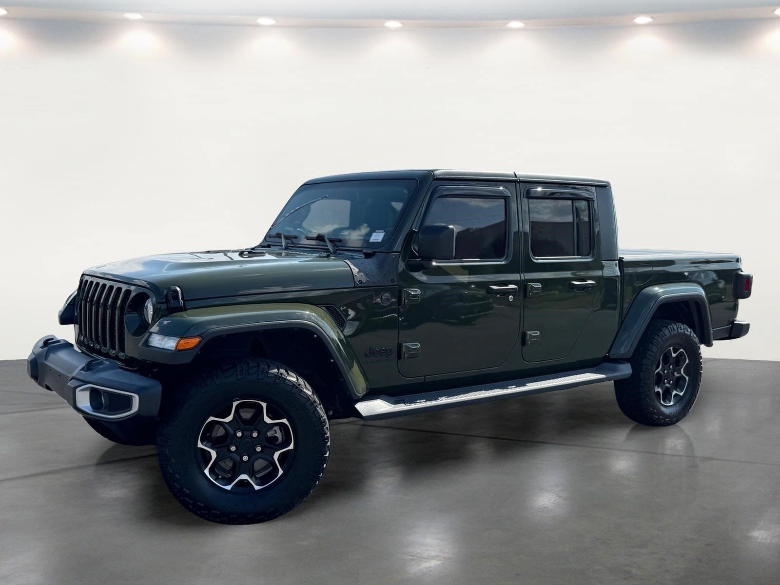 Used 2022 Jeep Gladiator Sport AWD/4WD image 1
