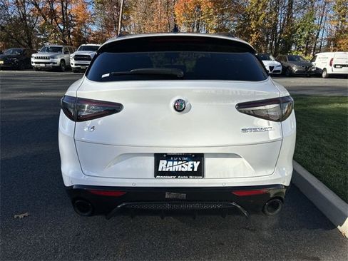 New 2025 Alfa Romeo Stelvio Sprint w/ Veloce Package image 7