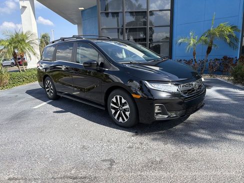 New 2026 Honda Odyssey EX-L image 2