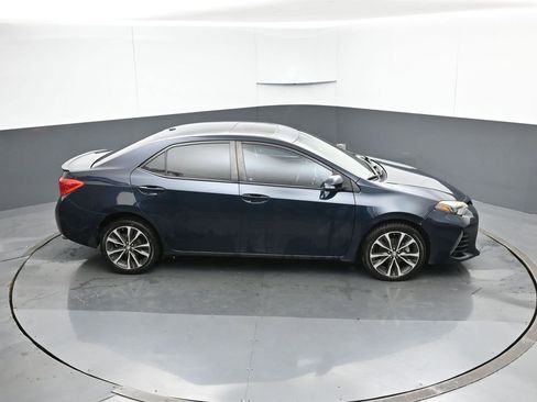 Used 2017 Toyota Corolla XSE image 47