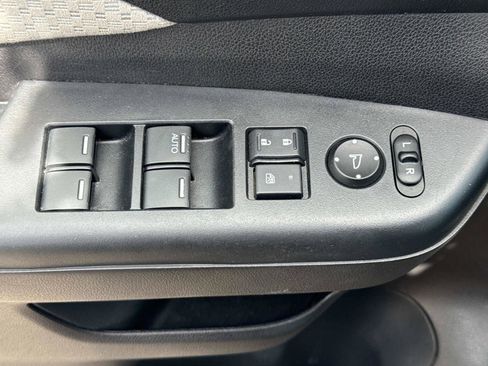 Used 2016 Honda CR-V EX image 18