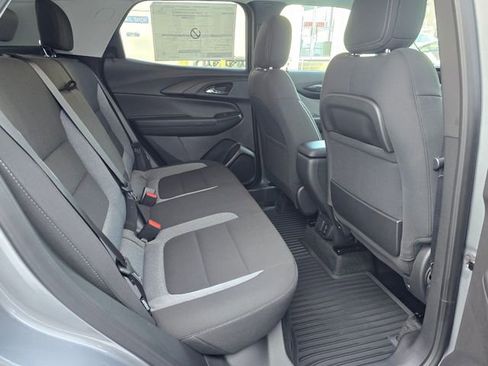 New 2025 Chevrolet TrailBlazer LT w/ Convenience Package image 13