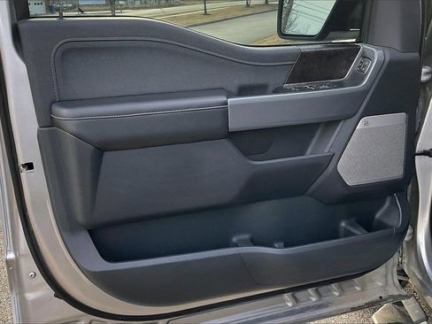 Used 2021 Ford F150 Lariat w/ Max Trailer Tow Package image 22