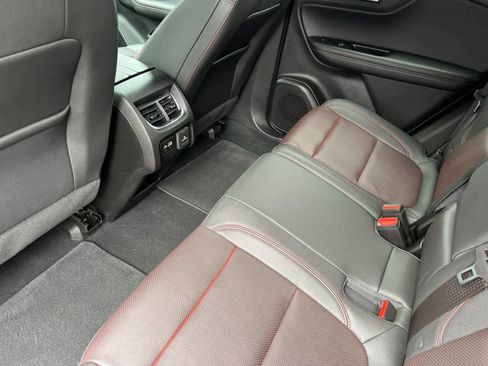 Certified 2023 Chevrolet Blazer RS w/ Driver Confidence II Package image 4